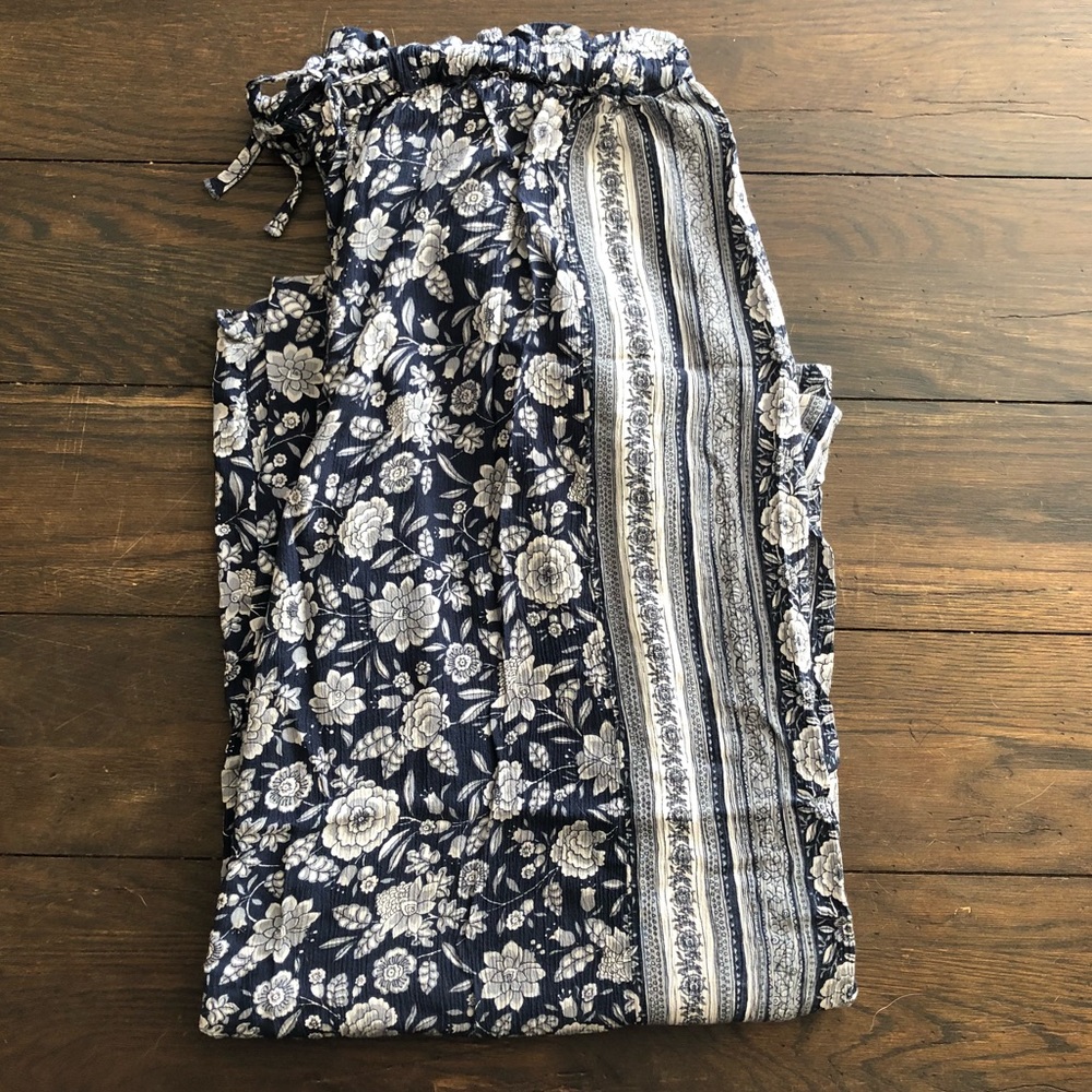 American Eagle pants